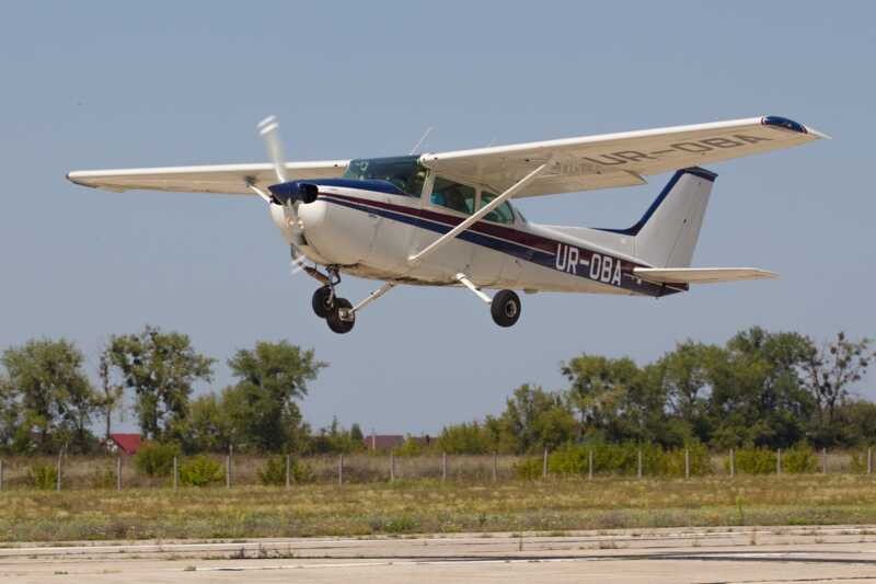      Cessna-17