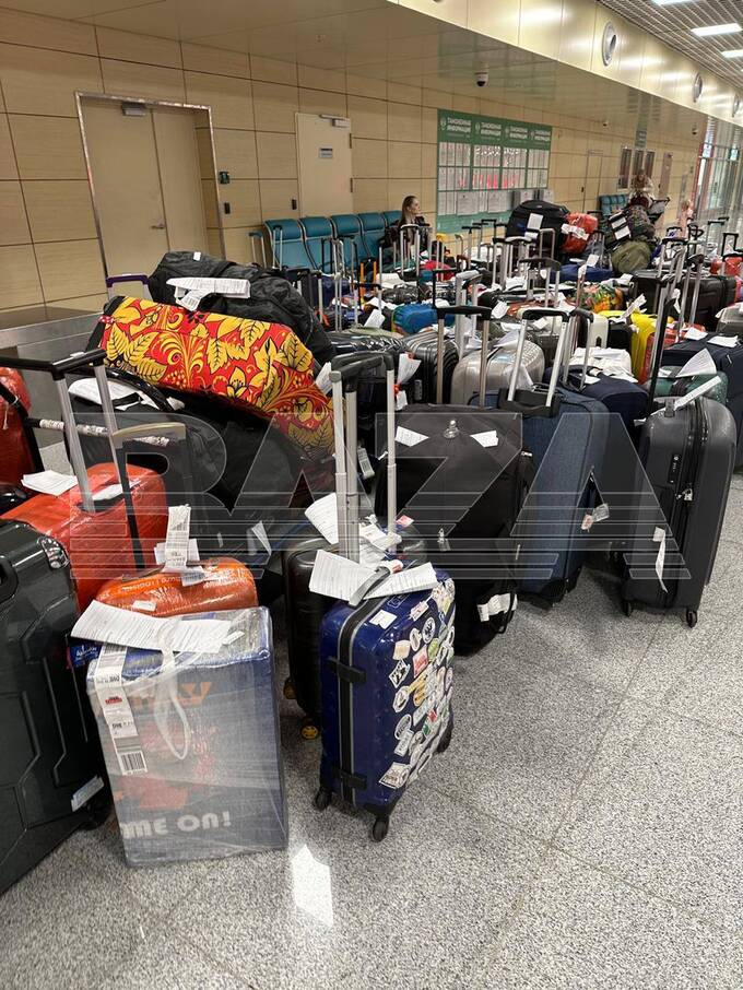 Российские пассажиры до сих пор не могут забрать свои чемоданы из Дубая qhhiqxeiddikxkmp qhhiqxeiddikxglv dqdiqhiqdkidzxatf